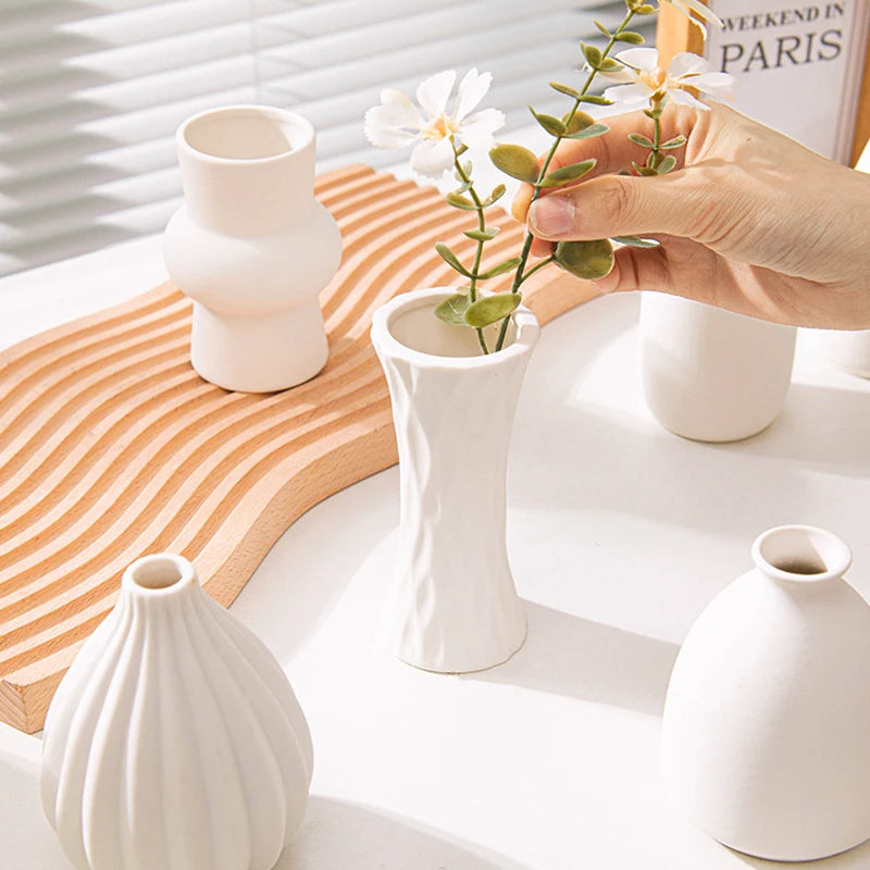 White Ceramic Pottery Vase – Decorative Modern Flower Bottle for Dried Arrangements & Home Room Décor