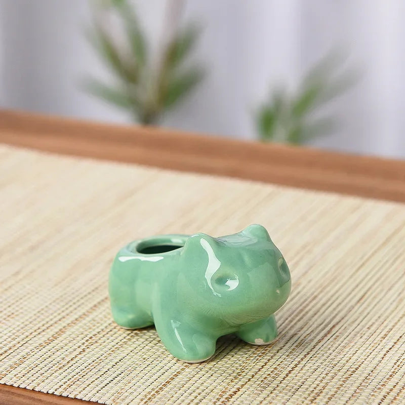 Creative Ceramic Mini Succulent Planter – Cute Flower Pot with Drainage Hole for Home Garden & Outdoor Décor