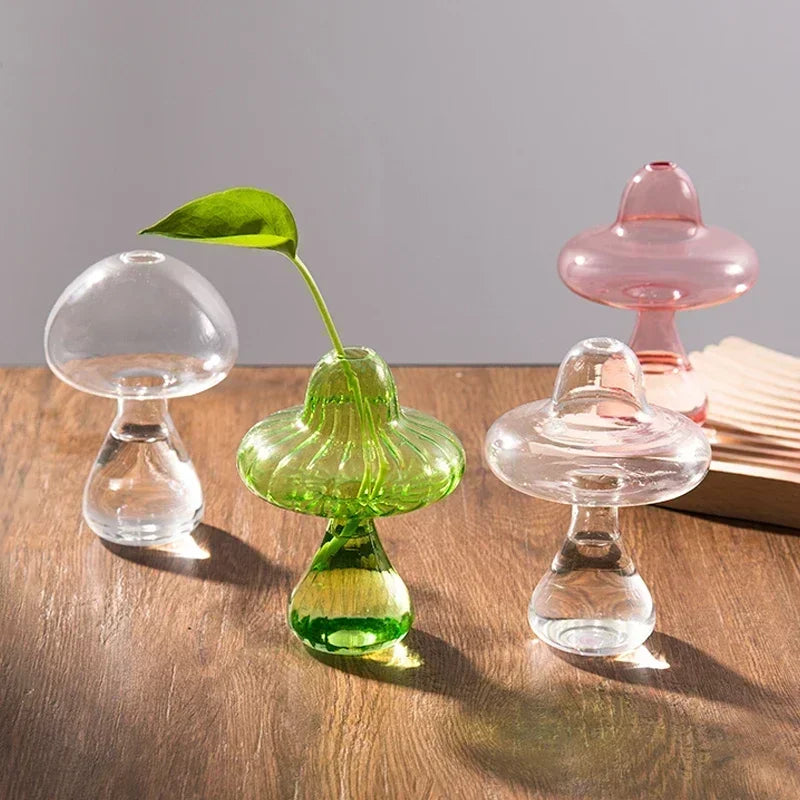 Transparent Mushroom Glass Vase – Decorative Flower Bottle for Flowers, Hydroponic Plants & Room Décor