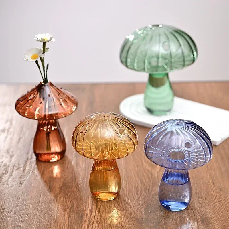 Transparent Mushroom Glass Vase – Decorative Flower Bottle for Flowers, Hydroponic Plants & Room Décor